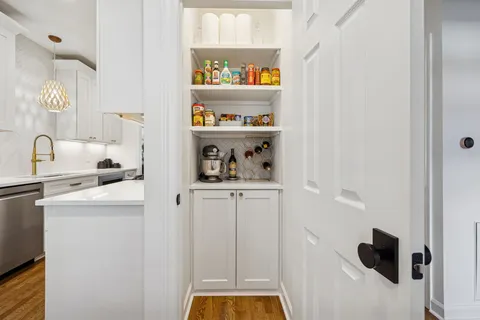 $695,000 | 106 Forest Pl Circle, Nashville, TN 37215