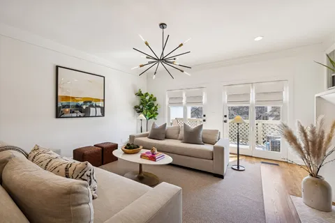 $695,000 | 106 Forest Pl Circle, Nashville, TN 37215