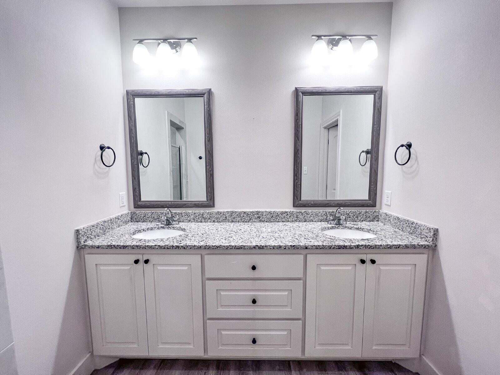 1706 102nd Street, Unit A Lubbock, TX 79423 - Photo 7 of 8 7