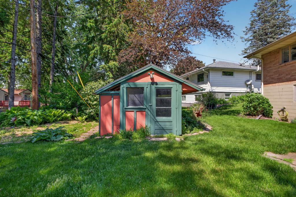 2329 16th Avenue Northwest Rochester, MN 55901 - Photo 39 of 42 Gallery Image 39