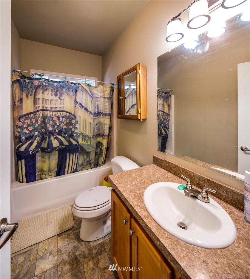 2985 Main Street Custer, WA 98240 - Photo 13 of 18 Gallery Image 13