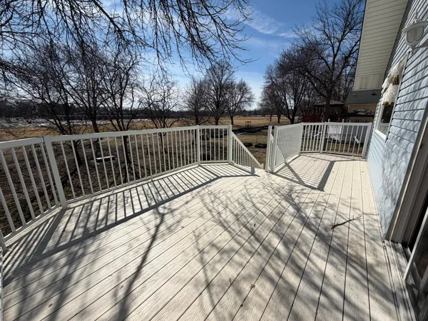 $2,700 | 11941 69th Avenue North, Maple Grove, MN 55369