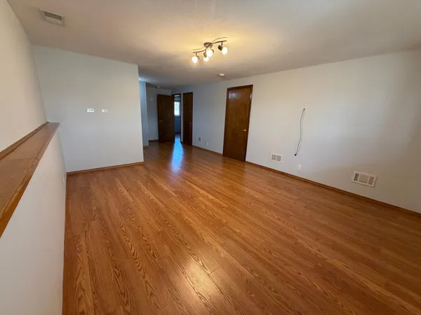 $2,700 | 11941 69th Avenue North, Maple Grove, MN 55369