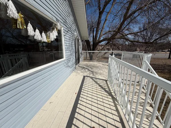 $2,700 | 11941 69th Avenue North, Maple Grove, MN 55369