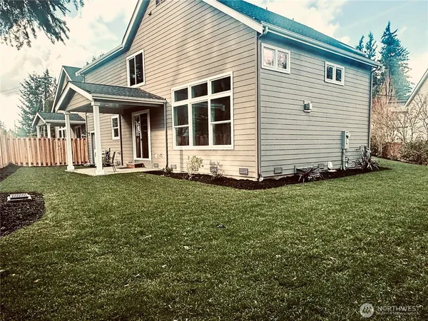 $1,570,000 | 9207 Northeast 175th Street, Unit B, Bothell, WA 98011