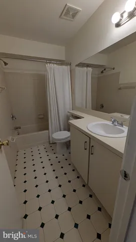 $249,900 | 1401 Aberdeen Lane, Blackwood, NJ 08012