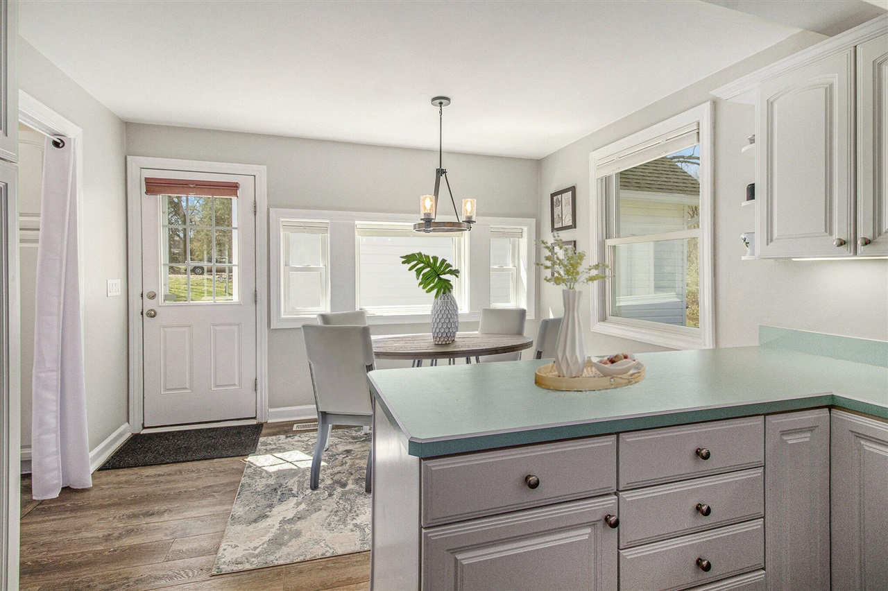 13957 Aberdeen Road Gregory, MI 48137 - Photo 6 of 58