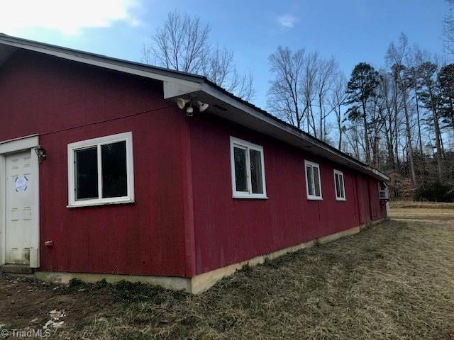 698 Caudle Road Randleman, NC 27317 - Photo 2 of 13 Gallery Image 2