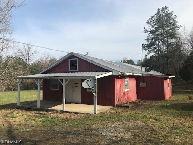 698 Caudle Road Randleman, NC 27317 - Photo 3 of 13 Gallery Image 3