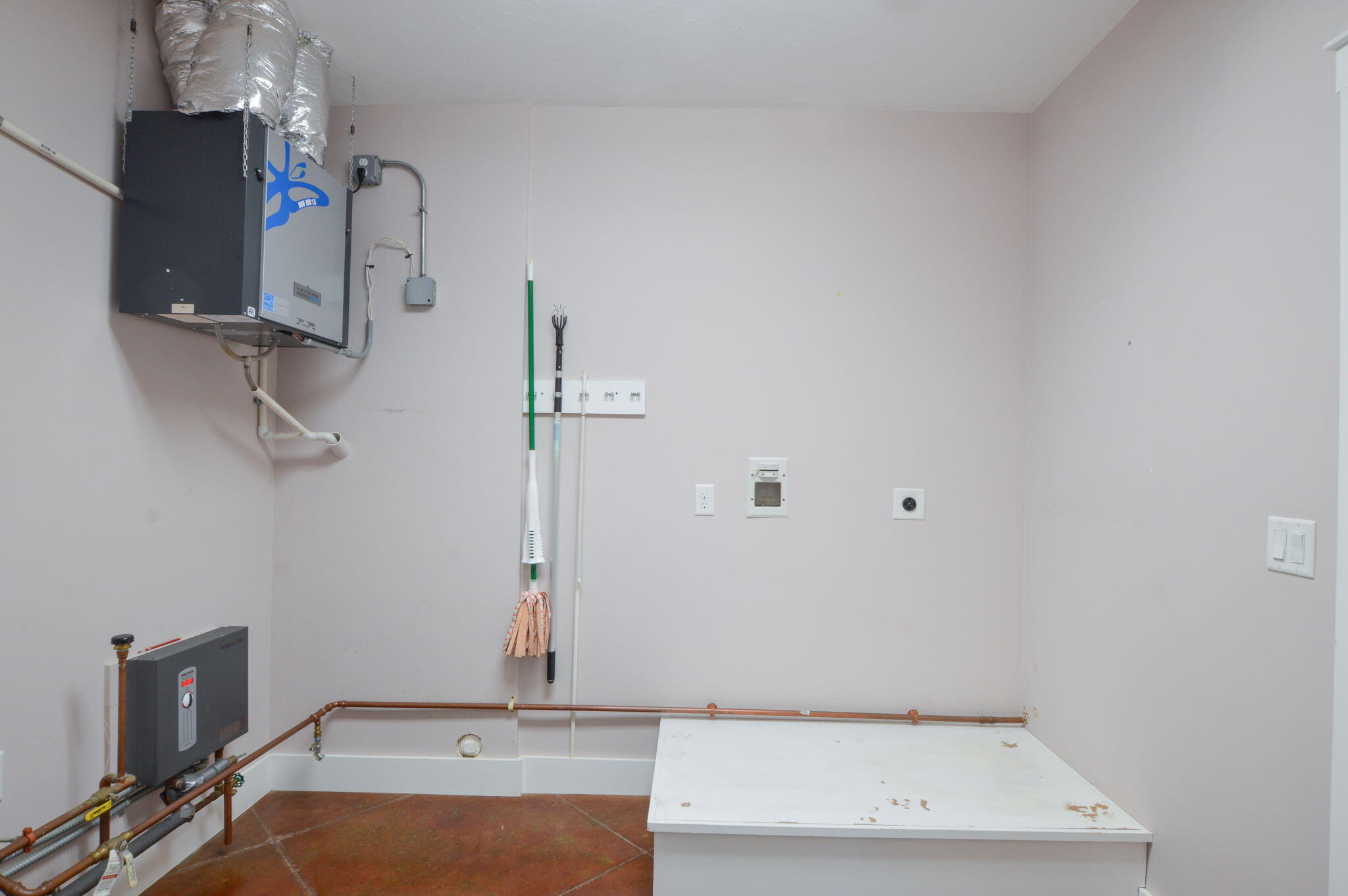 746 Carriage Shop Road East Falmouth, MA 02536 - Photo 19 of 25 17-web-or-mls-DSC_0173