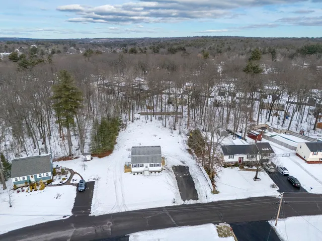 $599,000 | 6 Michael Avenue, Derry, NH 03038