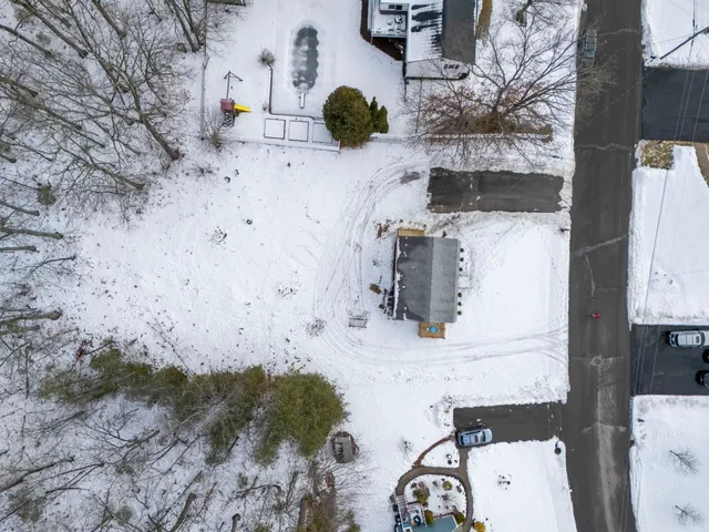 $589,000 | 6 Michael Avenue, Derry, NH 03038