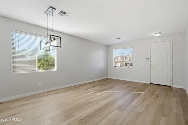 $2,495 | 1711 West Twain Court, Phoenix, AZ 85086