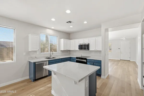 $2,495 | 1711 West Twain Court, Anthem, AZ 85086