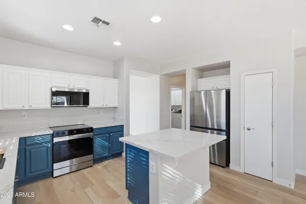 $2,495 | 1711 West Twain Court, Anthem, AZ 85086