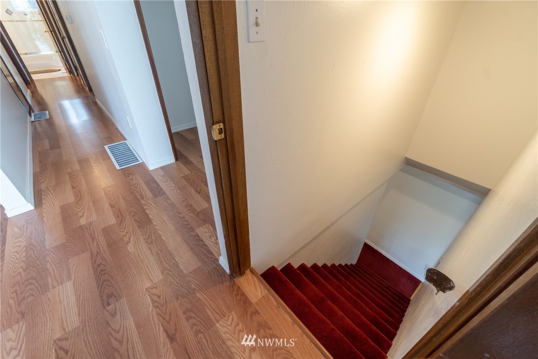 7017 South Langston Road Seattle, WA 98178 - Photo 18 of 25 Gallery Image 18