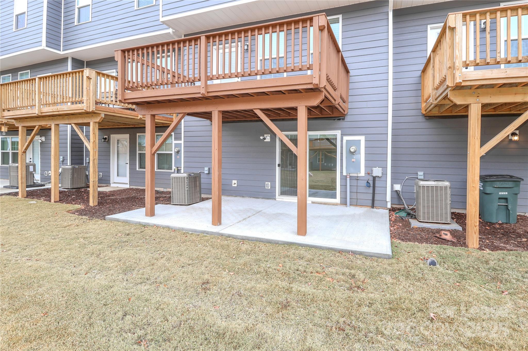 5038 Springarn Court Charlotte, NC 28208 - Photo 41 of 47 a view of a house with a outdoor space