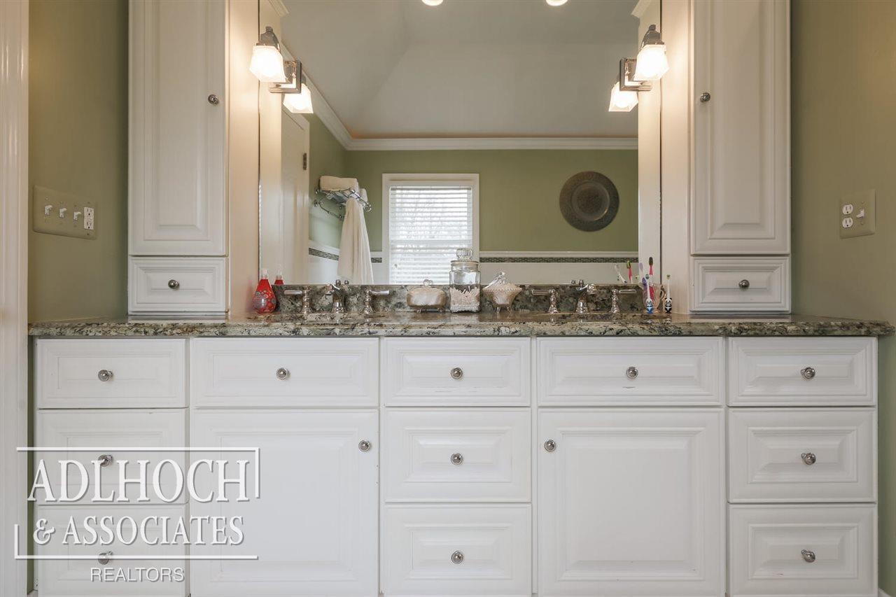 1353 Audubon Road Grosse Pointe, MI 48230 - Photo 34 of 49 31345078-33.JPG