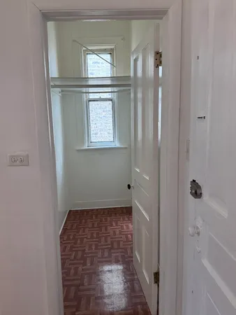 $2,000 | 2454 West Diversey Avenue, Chicago, IL 60647