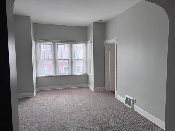 $2,000 | 2454 West Diversey Avenue, Chicago, IL 60647