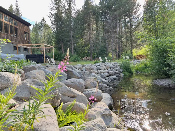 $1,475,000 | 1456 Mineral Springs Trail, Alpine Meadows, CA 96146
