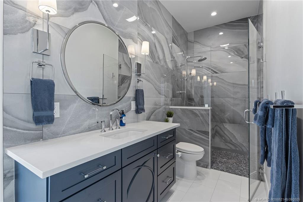 1110 Fairview Lane Riviera Beach, FL 33404 - Photo 41 of 76 2nd Primary Bath