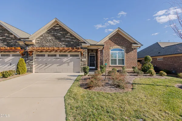 $432,500 | 194 Dunvegan Lane, Burlington, NC 27215