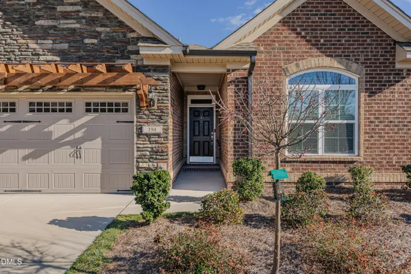 $432,500 | 194 Dunvegan Lane, Burlington, NC 27215