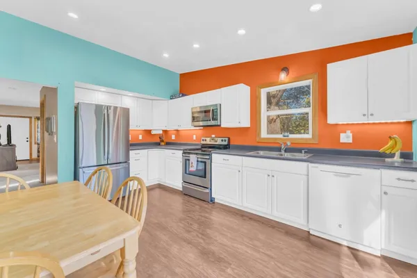 $290,000 | 2800 Mabie Street, Delavan, WI 53115