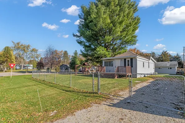 $290,000 | 2800 Mabie Street, Delavan, WI 53115