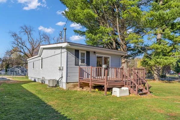 $290,000 | 2800 Mabie Street, Delavan, WI 53115