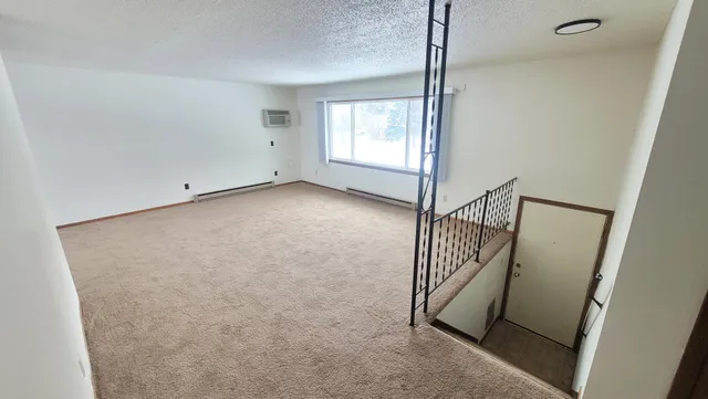 $274,900 | 1602 6th Avenue North, Moorhead, MN 56560