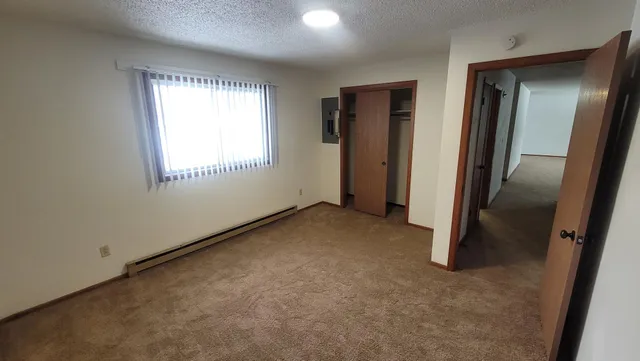 $274,900 | 1602 6th Avenue North, Moorhead, MN 56560