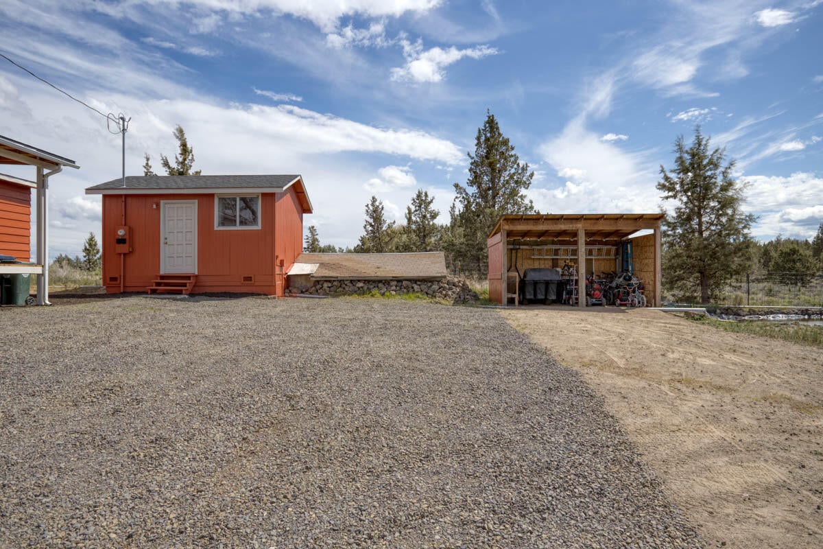 63893 Deschutes Market Road Bend, OR 97701 - Photo 33 of 48 crep5766_31