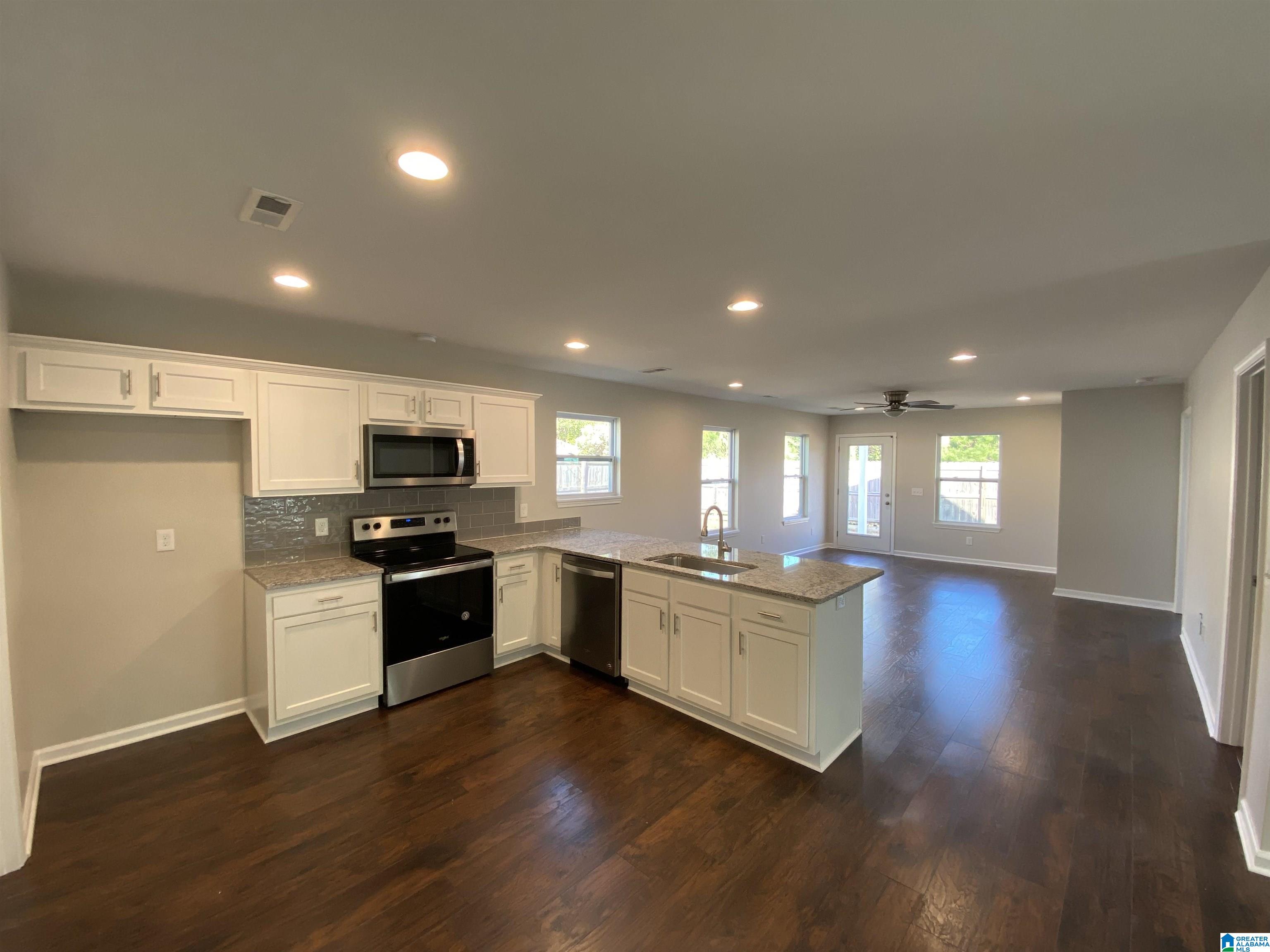 155 Village Springs Cove Springville, AL 35146 - Photo 8 of 18