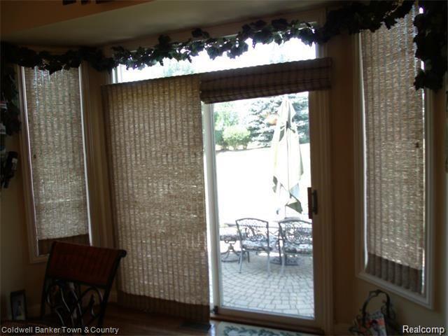 48514 Gladstone Road Canton, MI 48188 - Photo 14 of 33 20.jpg
