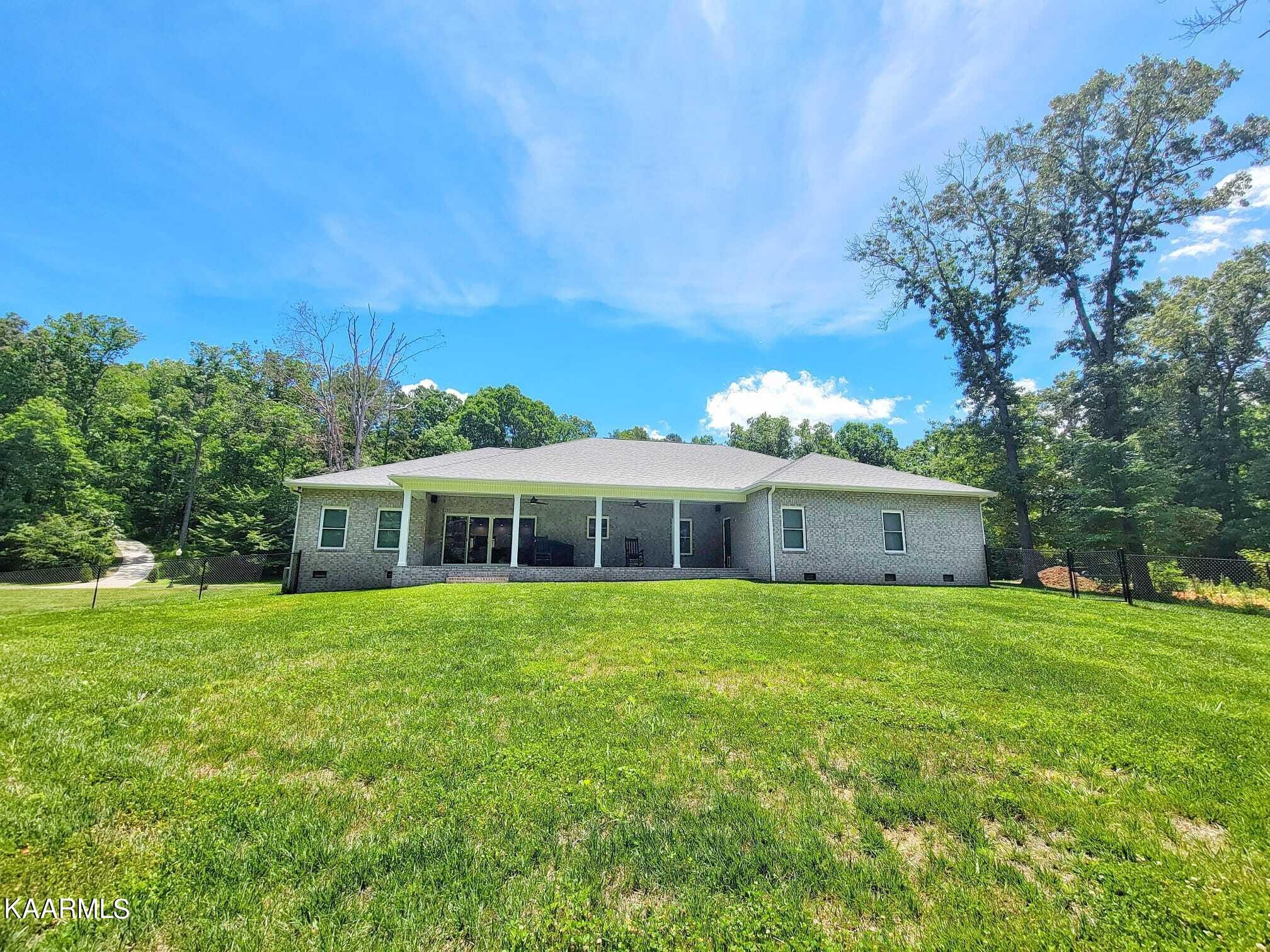 239 Meadowood Road Newport, TN 37821 - Photo 4 of 32 Gallery Image 4