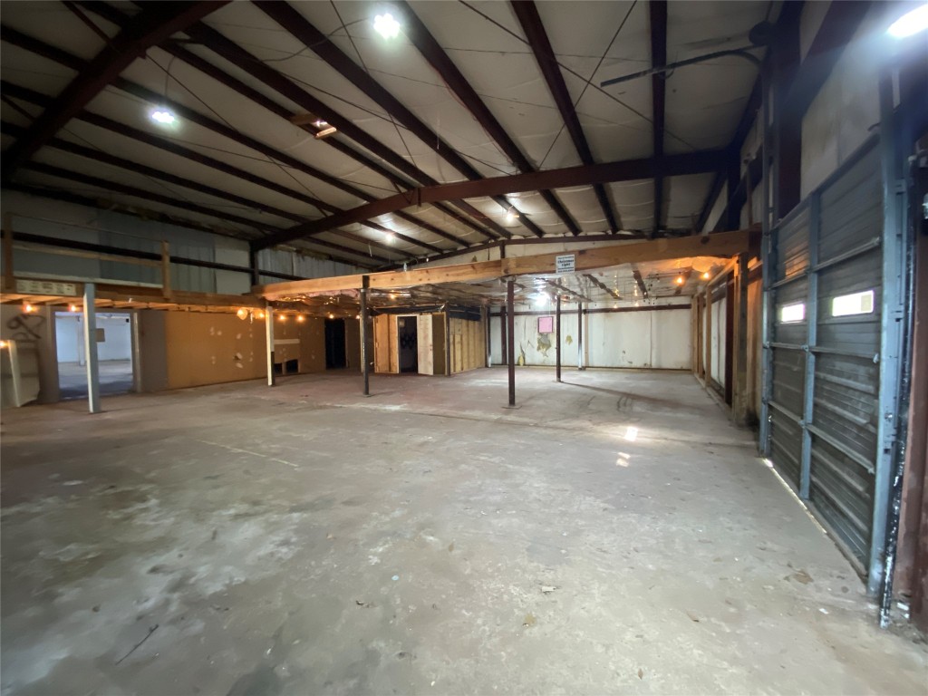 15540 Willowisp Trail Conroe, TX 77302 - Photo 18 of 18 Warehouse