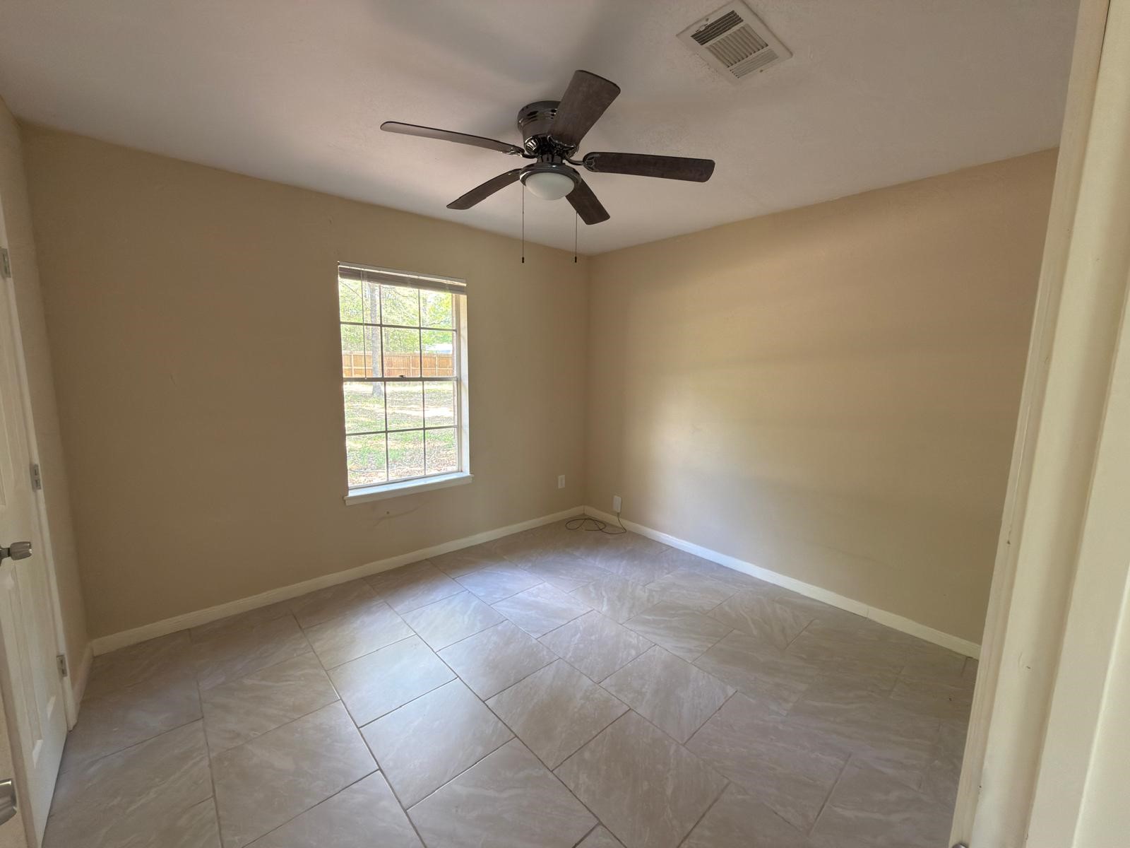 15540 Willowisp Trail Conroe, TX 77302 - Photo 7 of 18