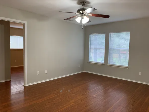 $2,199 | 2 Goldthread Court, The Woodlands, TX 77381
