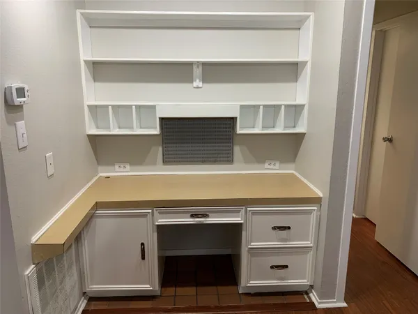 $2,199 | 2 Goldthread Court, The Woodlands, TX 77381