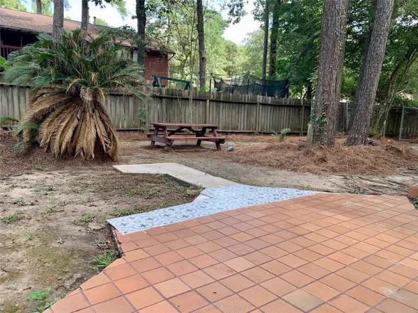 $2,199 | 2 Goldthread Court, The Woodlands, TX 77381