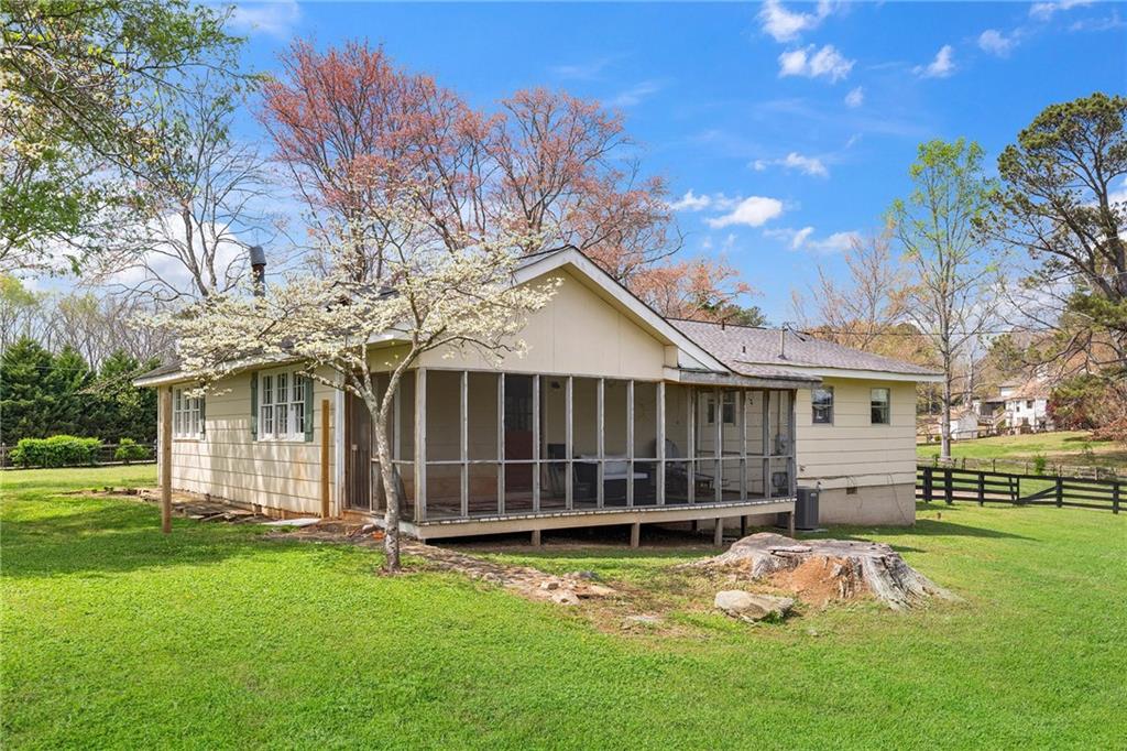 16685 Hopewell Road Milton, GA 30004 - Photo 7 of 51 Gallery Image 7