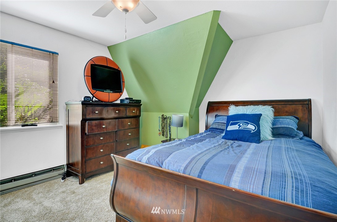 16007 Tiger Mountain Road Southeast Issaquah, WA 98027 - Photo 16 of 25 Gallery Image 16