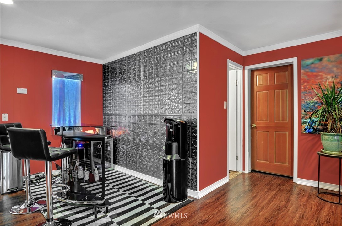 16007 Tiger Mountain Road Southeast Issaquah, WA 98027 - Photo 19 of 25 Gallery Image 19
