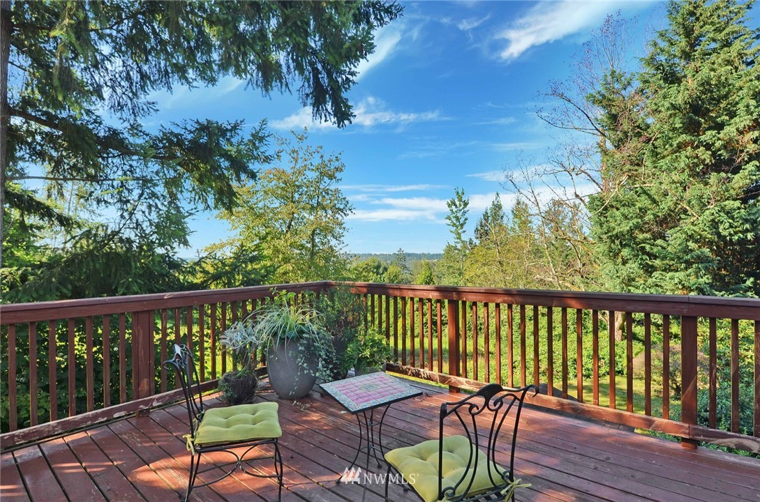 16007 Tiger Mountain Road Southeast Issaquah, WA 98027 - Photo 23 of 25 Gallery Image 23