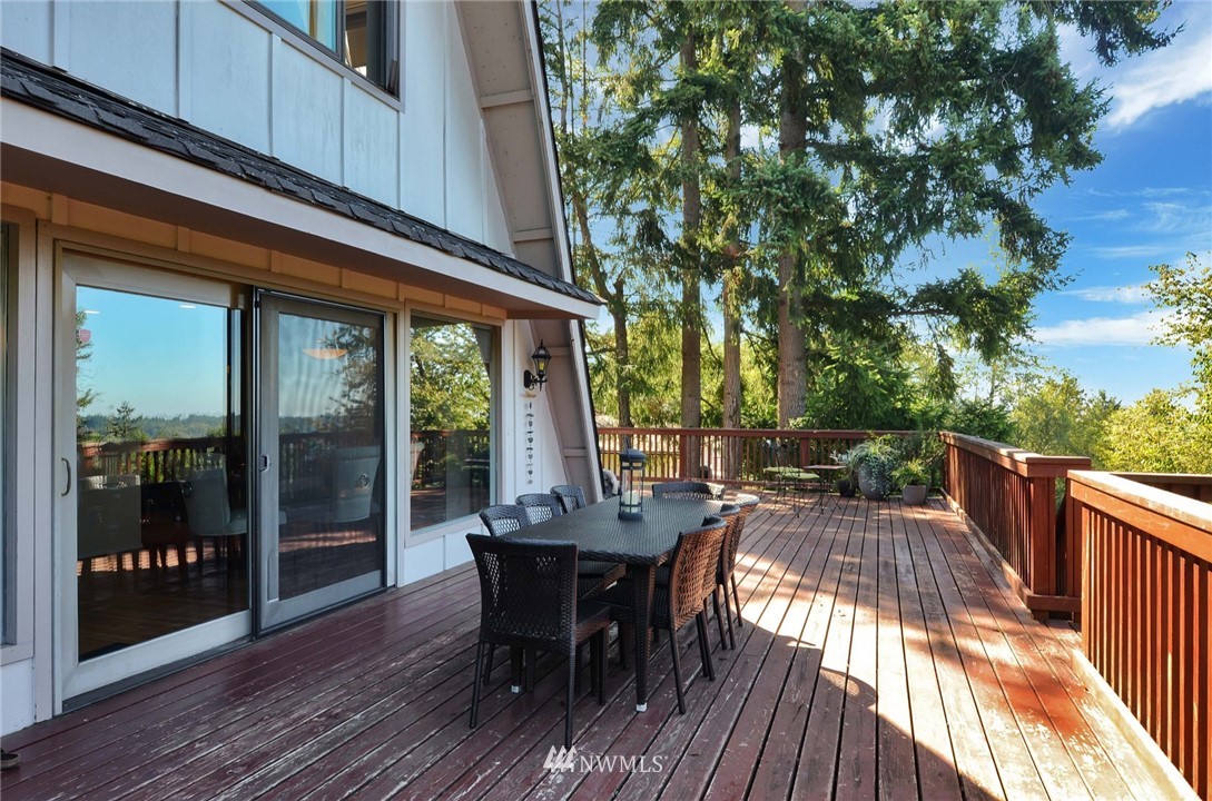 16007 Tiger Mountain Road Southeast Issaquah, WA 98027 - Photo 24 of 25 Gallery Image 24