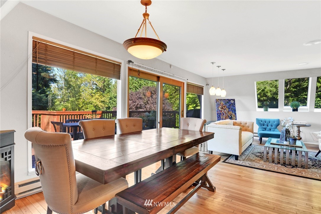 16007 Tiger Mountain Road Southeast Issaquah, WA 98027 - Photo 4 of 25 Gallery Image 4