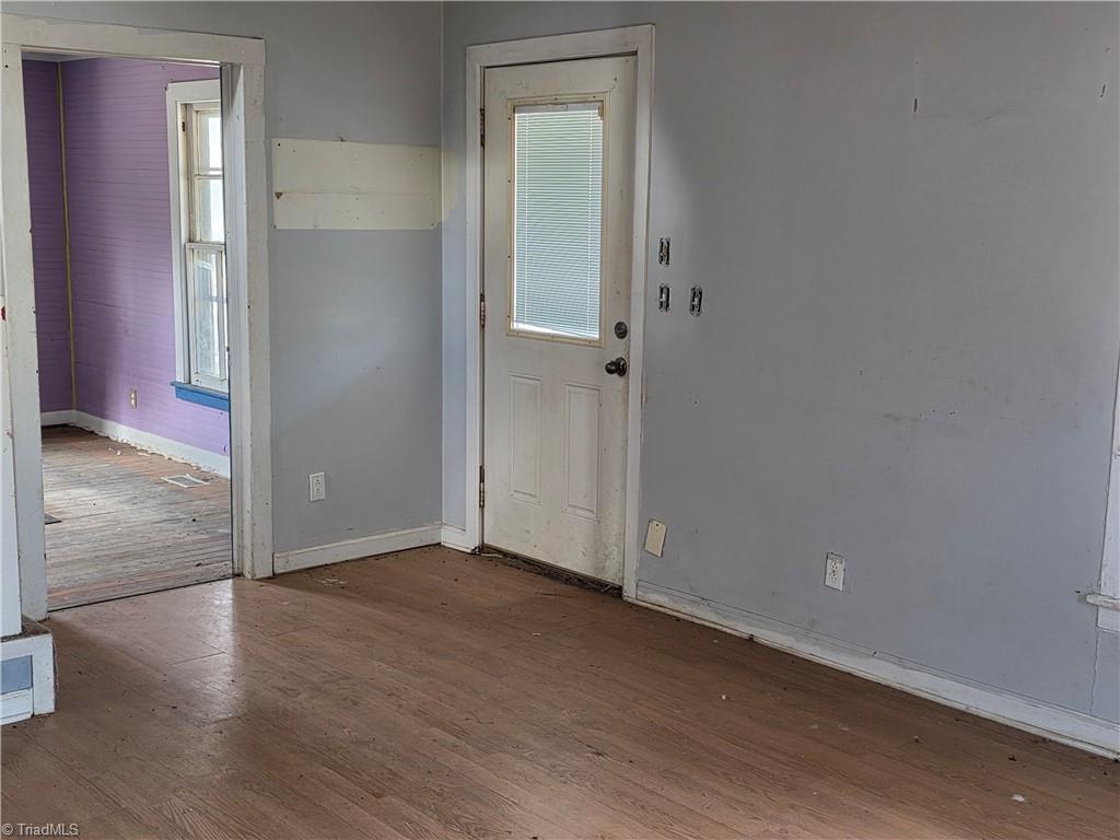 1216 Fieldcrest Road Eden, NC 27288 - Photo 8 of 16