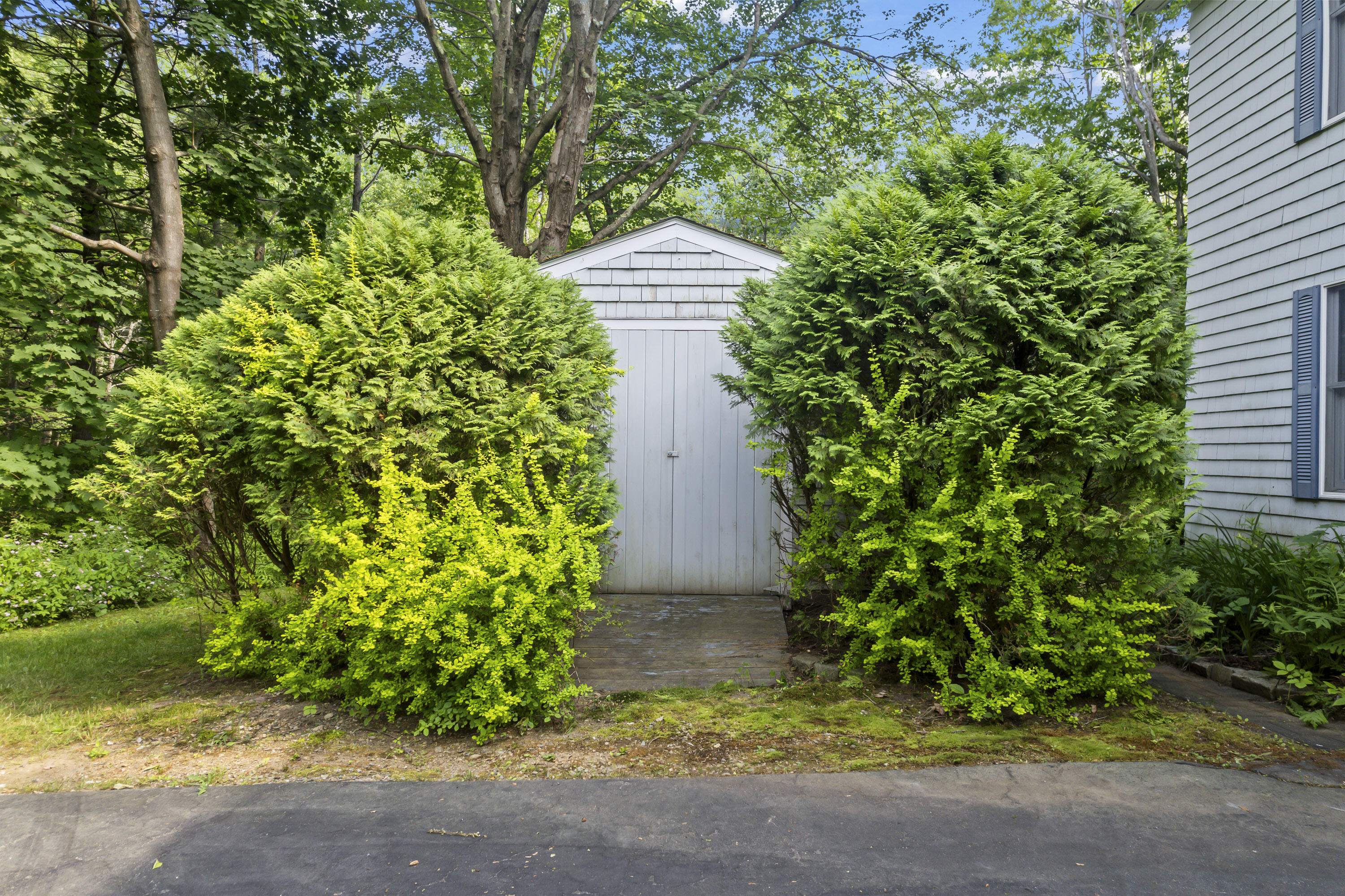 31 Pine Hill Road South Cape Neddick, ME 03902 - Photo 12 of 45 Shed
